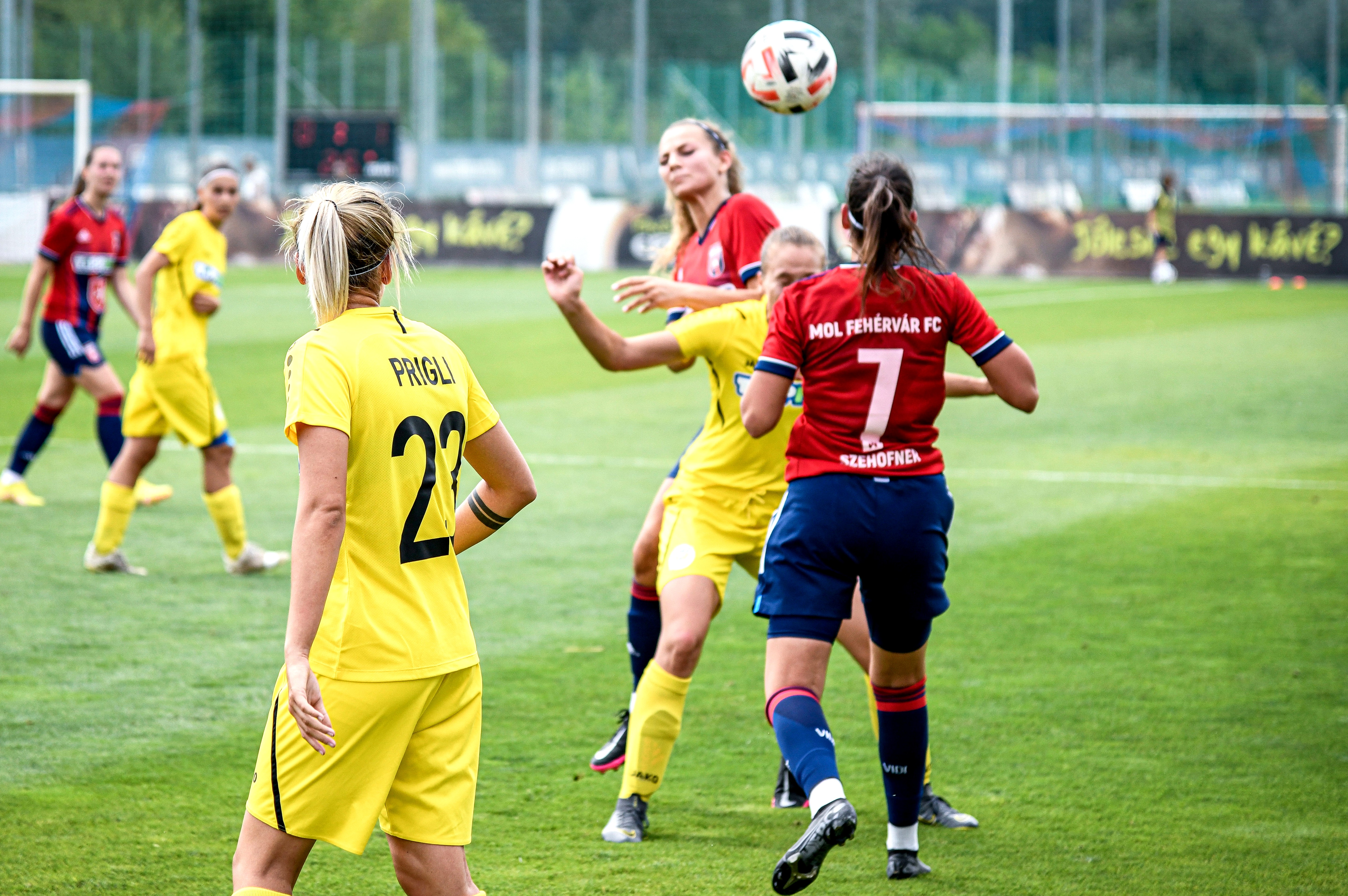 Háromesélyes mérkőzésekkel búcsúzik 2022-től a Simple Női Liga