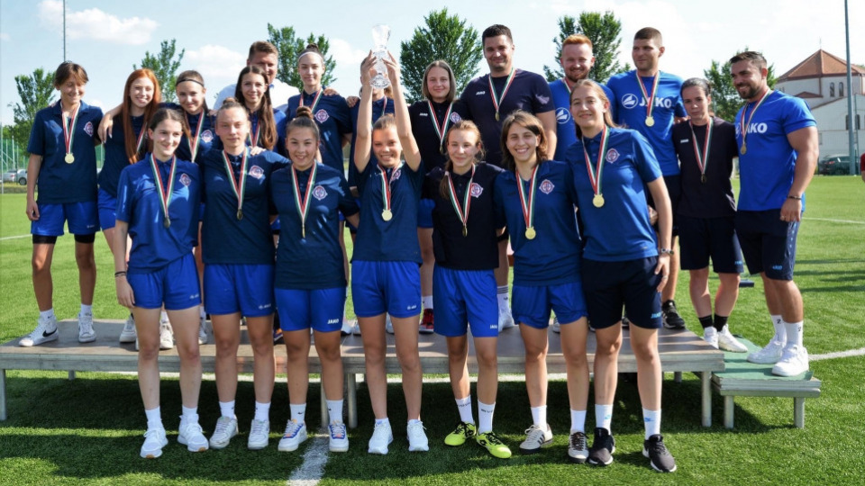 A 2022–2023-as szezon aranyérmesei a női labdarúgásban: a Nyíregyháza Spartacus U16-os csapata