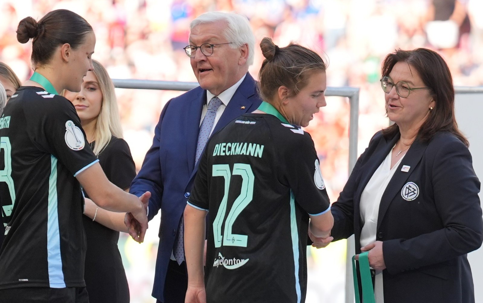 Második lett a Német Kupában Németh Hanna és Pápai Emőke