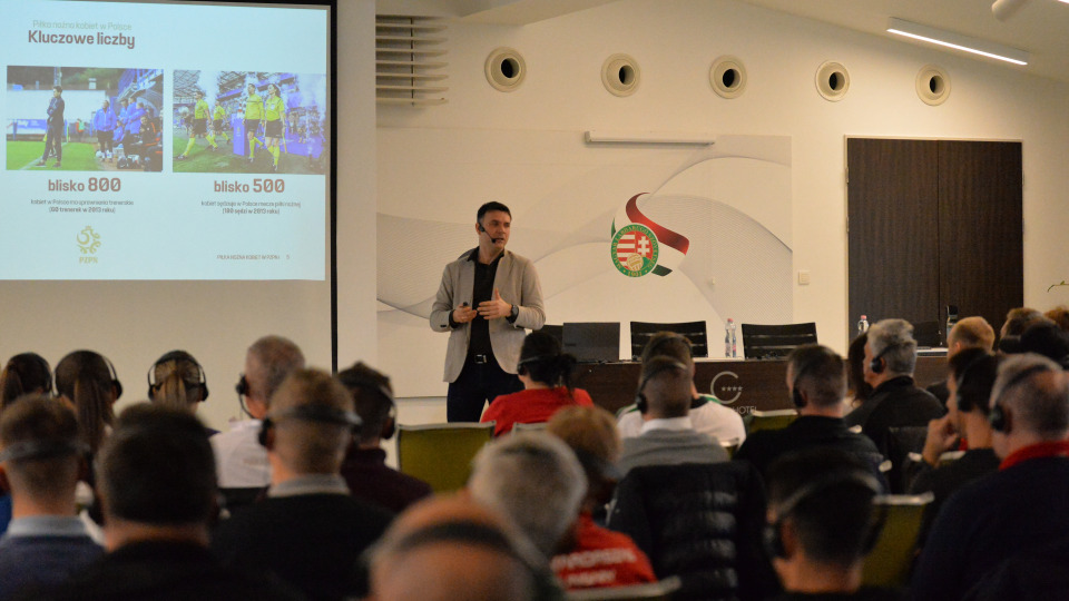 A női Eb-szereplő Lengyelország szakemberei adtak elő Telkiben