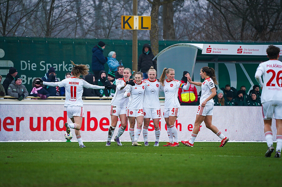 Németh Hanna és Pápai Emőke csapata Fördős Beatrix együttesével csapott össze a Bundesligában