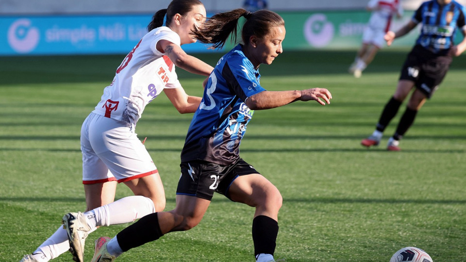 Büntetővel nyert a Ferencváros az ETO ellen, gól nélküli döntetlen a Puskás Akadémia-Honvéd mérkőzésen